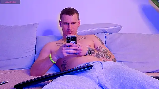 vance rulez online show from October 2025 05:10:02 PM