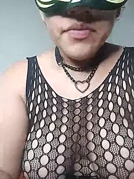 KatheFire online show from October 2025 05:28:02 AM