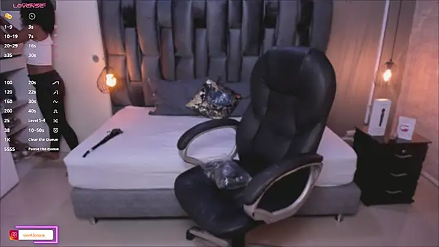 Snapshot of Lorena_Vieira_ chatting on January 2025 08:00:01 PM Lorena Vieira  online show from January 2025 08:00:01 PM