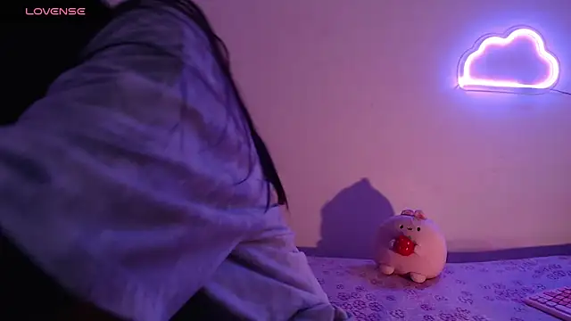 sofi soft  online show from November 2025 07:03:03 PM