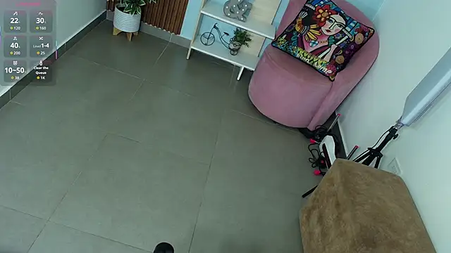 Dalila Sky online show from October 2025 06:09:01 PM