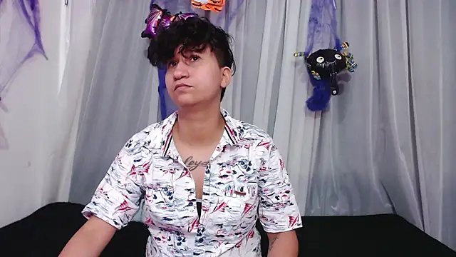 Snapshot of Im_Milan_Rs chatting on October 2025 04:07:02 AM Im Milan Rs online show from October 2025 04:07:02 AM