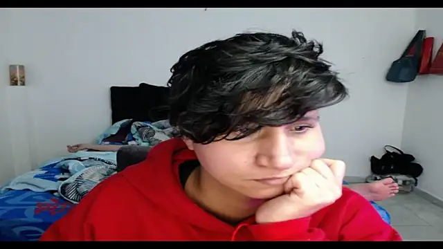 Im Milan Rs online show from December 2025 07:46:02 AM