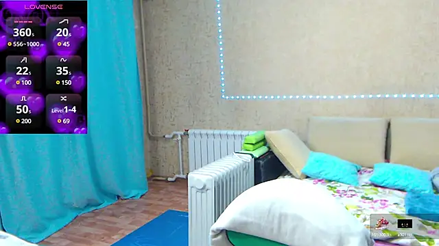 Snapshot of --Model--2 chatting on February 2025 07:52:02 PM --Model--2 online show from February 2025 07:52:02 PM