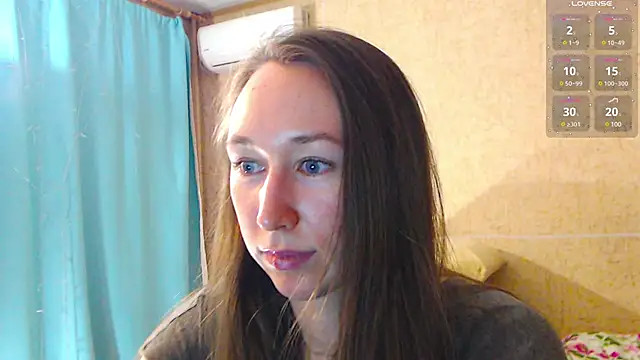 Snapshot of --Model--2 chatting on March 2025 03:45:01 AM --Model--2 online show from March 2025 03:45:01 AM