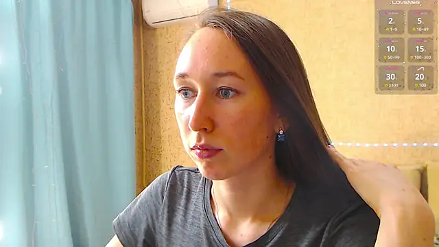 Snapshot of --Model--2 chatting on March 2025 06:25:01 PM --Model--2 online show from March 2025 06:25:01 PM