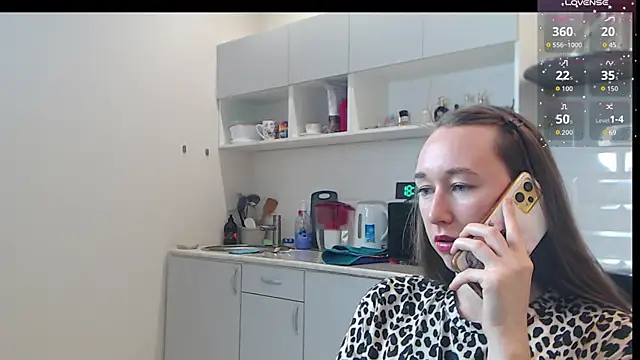 Snapshot of --Model--2 chatting on September 2025 03:16:02 PM --Model--2 online show from September 2025 03:16:02 PM