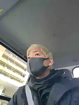 Snapshot of da--------i chatting on January 2025 01:22:02 AM da--------i online show from January 2025 01:22:02 AM