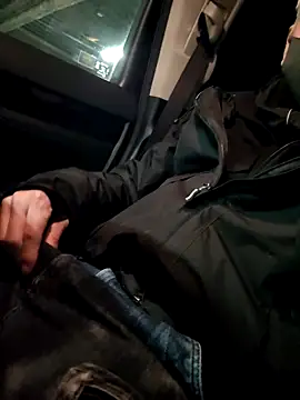 Snapshot of da--------i chatting on January 2025 09:16:02 AM da--------i online show from January 2025 09:16:02 AM