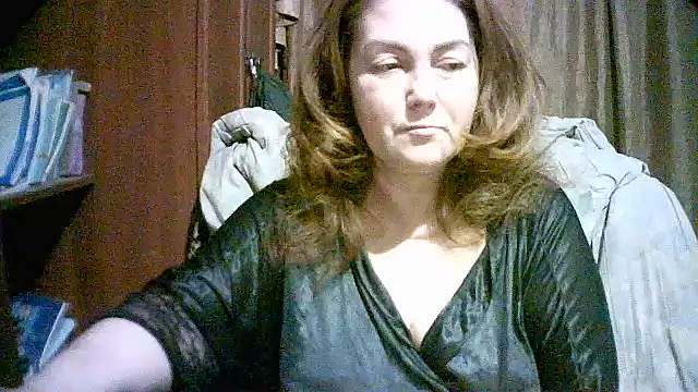 Madame-Butterfly online show from November 2025 10:30:01 PM