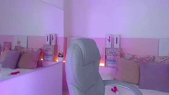 violeta leon online show from February 2025 05:41:01 AM