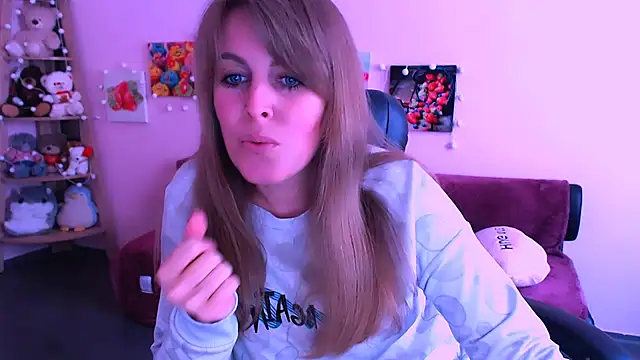 Hot Milady online show from April 2026 07:42:02 AM