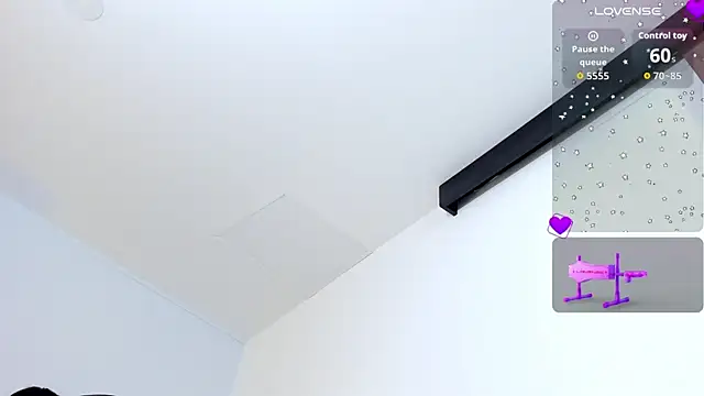 Snapshot of klhoe_boobs chatting on November 2025 04:12:02 AM klhoe boobs online show from November 2025 04:12:02 AM