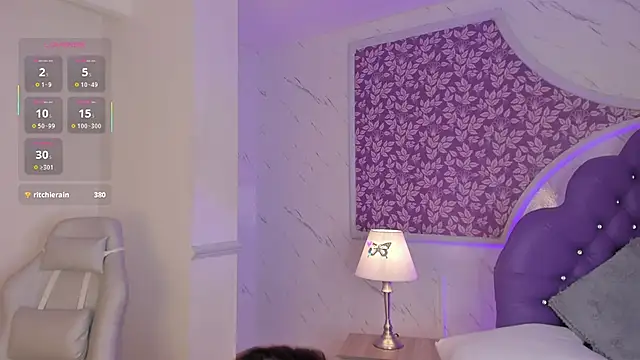 Snapshot of Miamontoya chatting on November 2025 01:58:02 AM Miamontoya online show from November 2025 01:58:02 AM