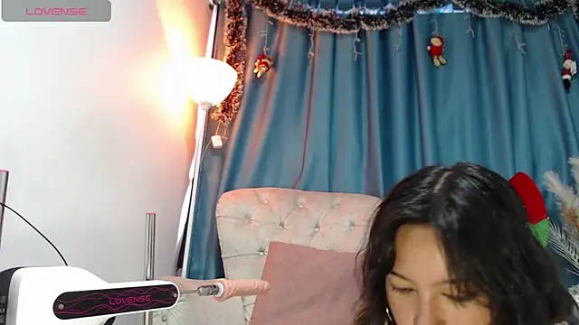 Snapshot of salome_Queenx chatting on January 2025 12:52:02 PM salome Queenx online show from January 2025 12:52:02 PM