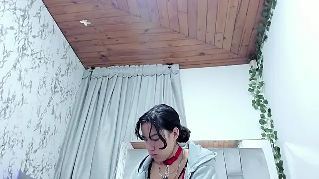 Snapshot of salome_Queenx chatting on January 2025 12:52:02 PM salome Queenx online show from January 2025 12:52:02 PM