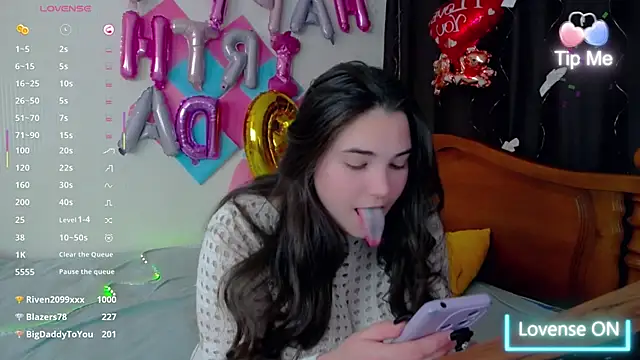 Snapshot of Lillianhot68 chatting on February 2025 12:40:01 PM Lillianhot68 online show from February 2025 12:40:01 PM