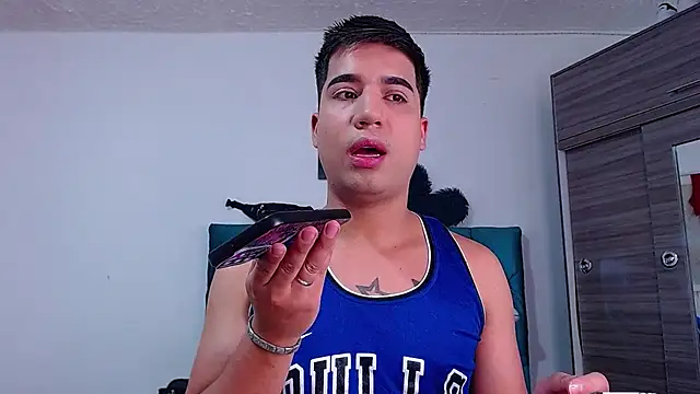 Snapshot of Randy_horny chatting on July 2026 04:33:01 PM Randy horny online show from July 2026 04:33:01 PM