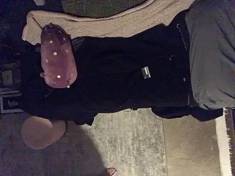 Gman143187 online show from December 2024 11:44:01 AM