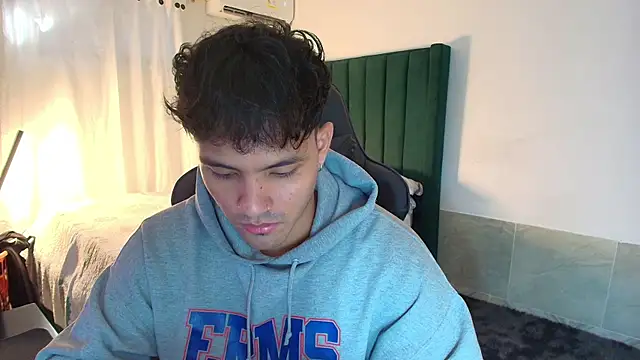 man dur07 online show from November 2025 08:00:01 PM