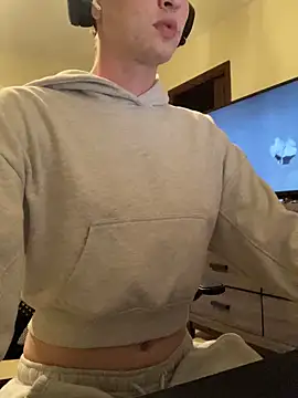 YourFavTwinkie online show from March 2026 03:28:02 AM