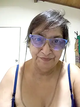 Snapshot of florecita69 chatting on October 2025 01:15:01 AM florecita69 online show from October 2025 01:15:01 AM