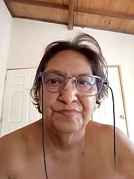 Snapshot of florecita69 chatting on October 2025 03:25:02 PM florecita69 online show from October 2025 03:25:02 PM