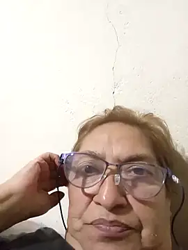 Snapshot of florecita69 chatting on November 2025 12:46:01 AM florecita69 online show from November 2025 12:46:01 AM