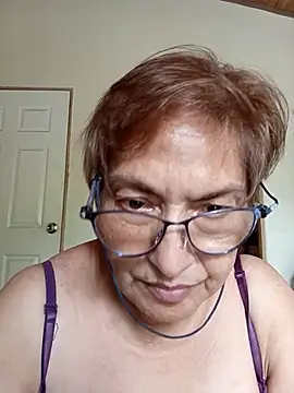 florecita69 online show from December 2025 03:08:01 PM