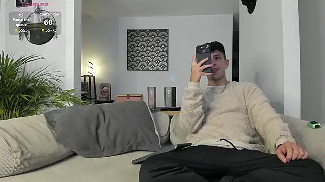 Snapshot of Ryan_Clark_ chatting on June 2026 12:16:02 AM Ryan Clark online show from June 2026 12:16:02 AM