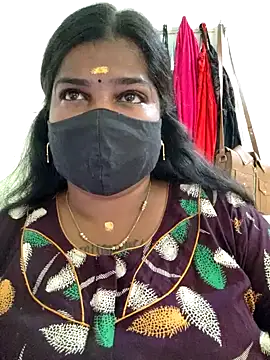 Snapshot of sulekha-mallu chatting on January 2025 03:27:02 AM sulekha-mallu online show from January 2025 03:27:02 AM