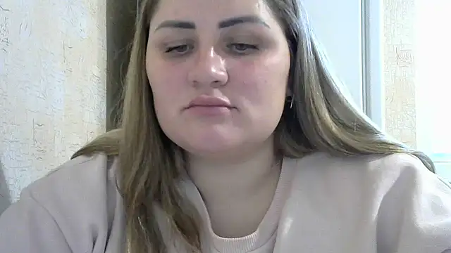 Snapshot of Honeydew-Waves chatting on December 2024 08:12:01 AM Honeydew-Waves online show from December 2024 08:12:01 AM