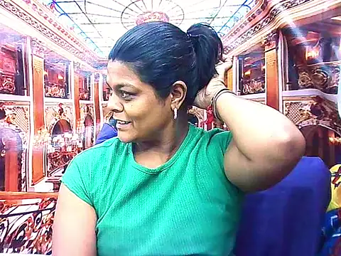 indianCherryPie online show from December 2025 05:25:01 AM