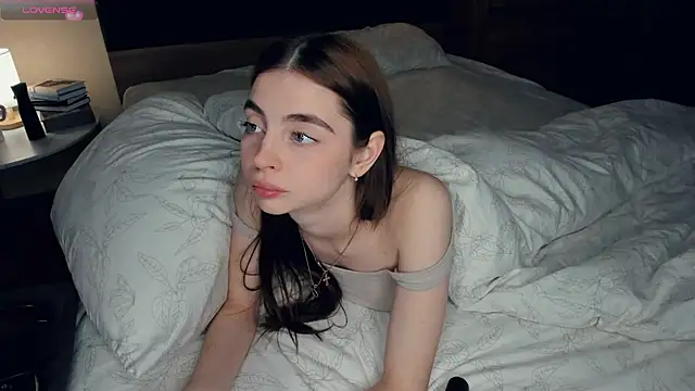 Snapshot of MaryJacksoon chatting on January 2025 09:07:01 AM MaryJacksoon online show from January 2025 09:07:01 AM