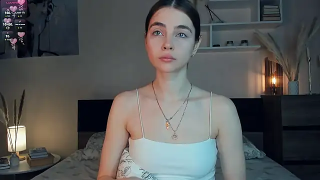 Snapshot of MaryJacksoon chatting on February 2025 07:56:01 AM MaryJacksoon online show from February 2025 07:56:01 AM