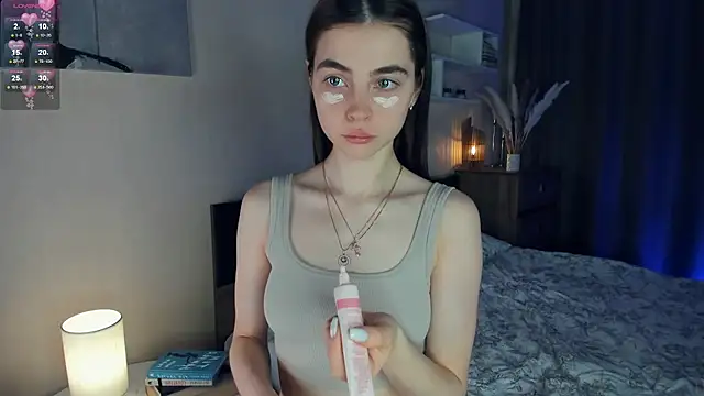 Snapshot of MaryJacksoon chatting on February 2025 07:34:02 AM MaryJacksoon online show from February 2025 07:34:02 AM