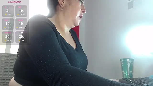 Snapshot of anita_s3x chatting on November 2025 11:34:01 AM anita s3x online show from November 2025 11:34:01 AM