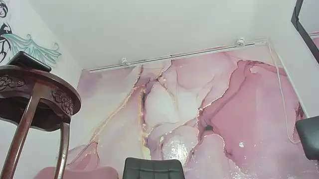 Snapshot of black_cami chatting on December 2024 11:46:02 PM black cami online show from December 2024 11:46:02 PM