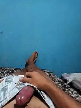 Snapshot of 1995eduardo chatting on February 2025 09:32:02 AM 1995eduardo online show from February 2025 09:32:02 AM