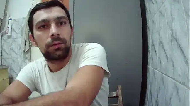 Snapshot of the_hot chatting on December 2024 11:29:02 AM the hot online show from December 2024 11:29:02 AM