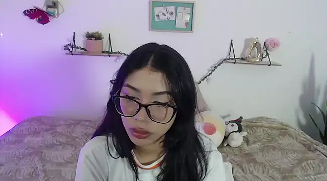 Snapshot of AmberJeong chatting on January 2025 11:09:01 PM AmberJeong online show from January 2025 11:09:01 PM