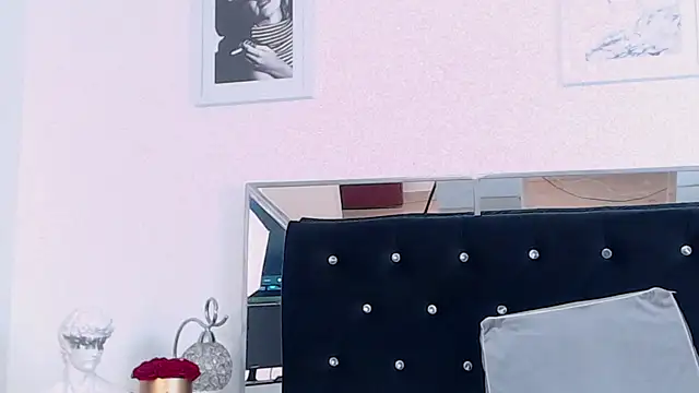 ZikaruRichie online show from January 2025 01:24:01 PM