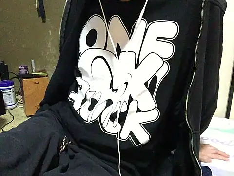 Snapshot of shigeki-113 chatting on December 2025 05:18:02 PM shigeki-113 online show from December 2025 05:18:02 PM