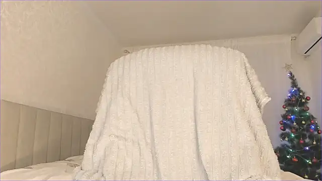 Snapshot of cherry_misaki chatting on December 2024 02:27:01 PM cherry misaki online show from December 2024 02:27:01 PM