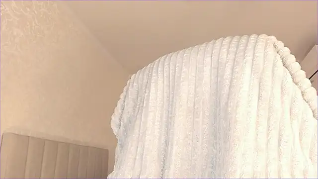 Snapshot of cherry_misaki chatting on February 2025 12:13:01 PM cherry misaki online show from February 2025 12:13:01 PM