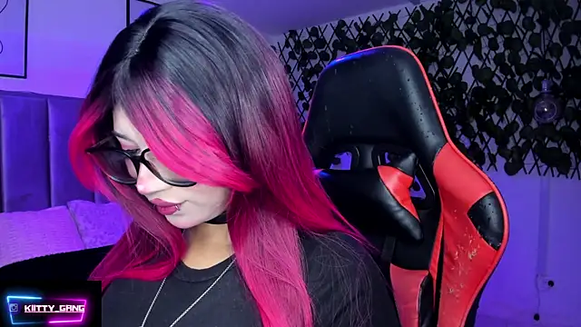 Kitty Gang online show from February 2026 01:24:02 AM