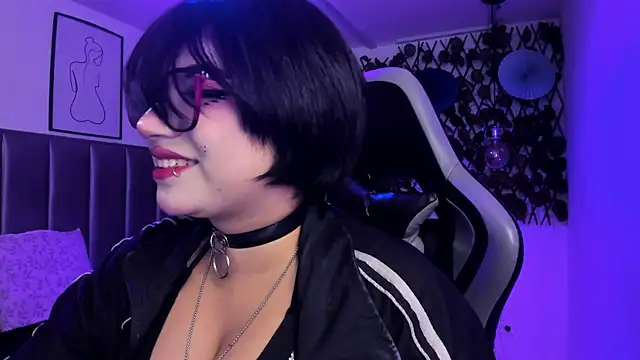 Kitty Gang online show from March 2026 02:22:02 AM