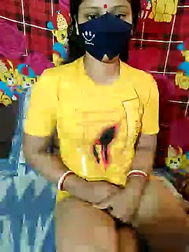 Snapshot of indiancouple09 chatting on December 2024 04:11:02 PM indiancouple09 online show from December 2024 04:11:02 PM