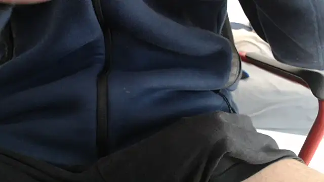 lxrxdxn online show from February 2026 12:15:01 PM