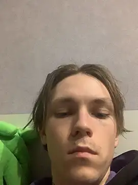 Snapshot of Alex17am chatting on November 2025 06:19:02 PM Alex17am online show from November 2025 06:19:02 PM